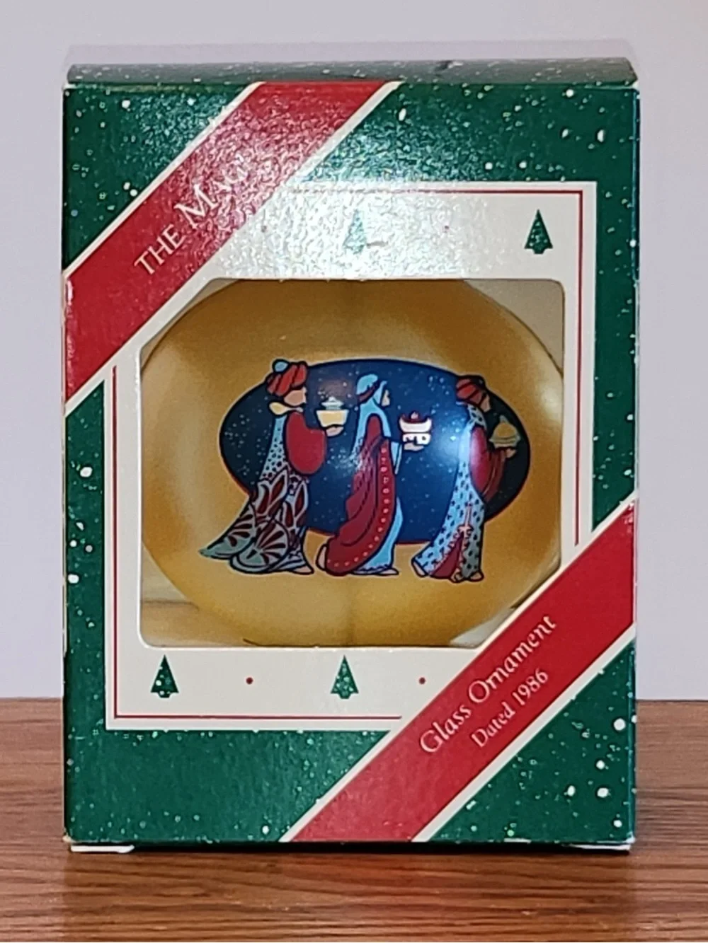 Hallmark Nativity Wise Men Gold Teardrop Glass Ornament “O Come Adore Him” 1986